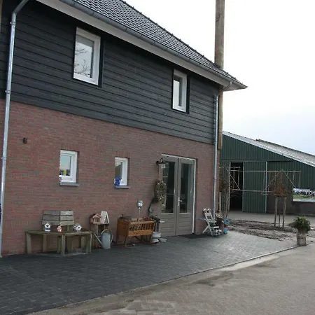 De Volkelse Hooiberg 4* Volkel
