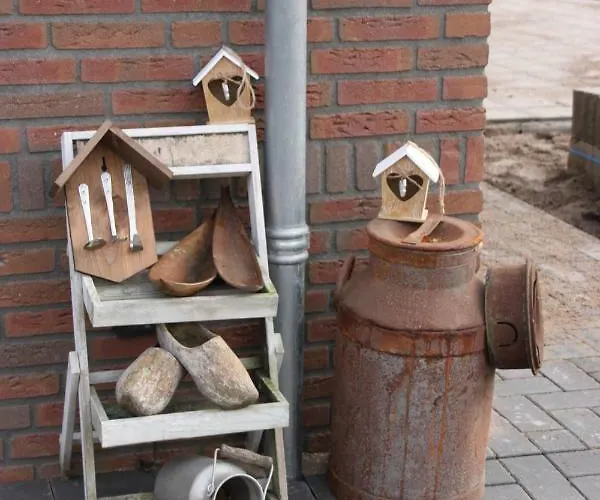 Oda ve Kahvaltı De Volkelse Hooiberg 4*