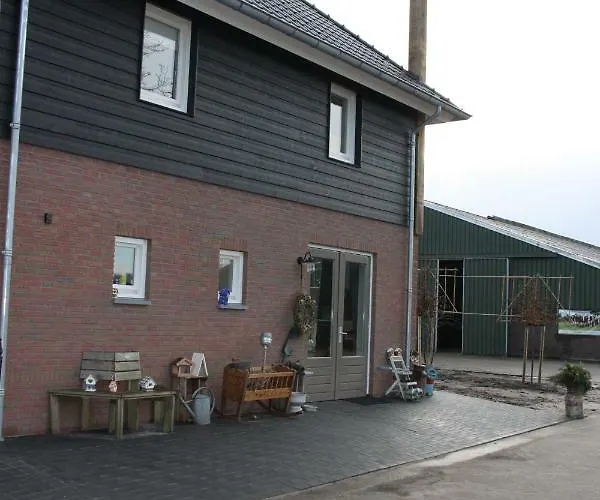 De Volkelse Hooiberg 4* Volkel